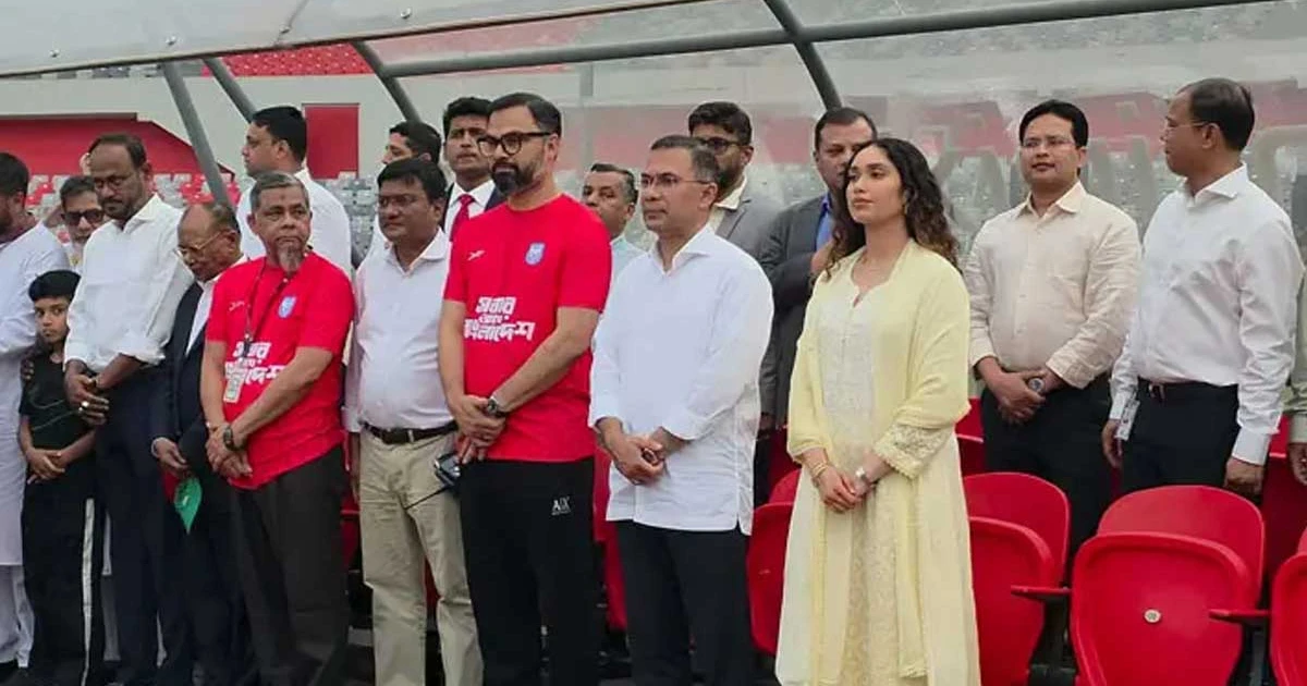 হঠাৎ ঢাকা স্টেডিয়ামে প্রধানমন্ত্রী তারেক রহমান