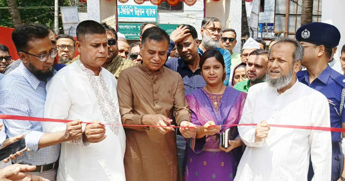 একটি সমৃদ্ধ ও উন্নত বাংলাদেশ গড়তে বিজ্ঞানের বিকল্প নেই
