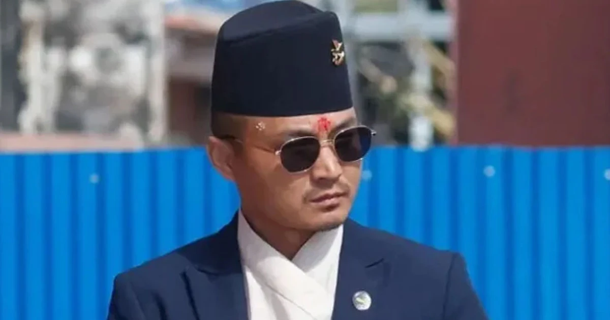 এবার সরে দাঁড়ালেন স্বরাষ্ট্রমন্ত্রী, এক মাসে দুই মন্ত্রীর পদত্যাগ