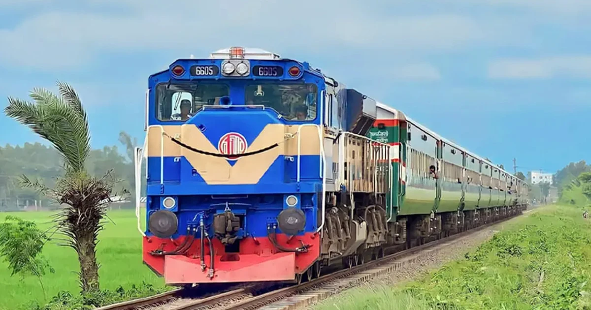 ঢাকা-চট্টগ্রাম রুটে ট্রেন চলাচল বন্ধ