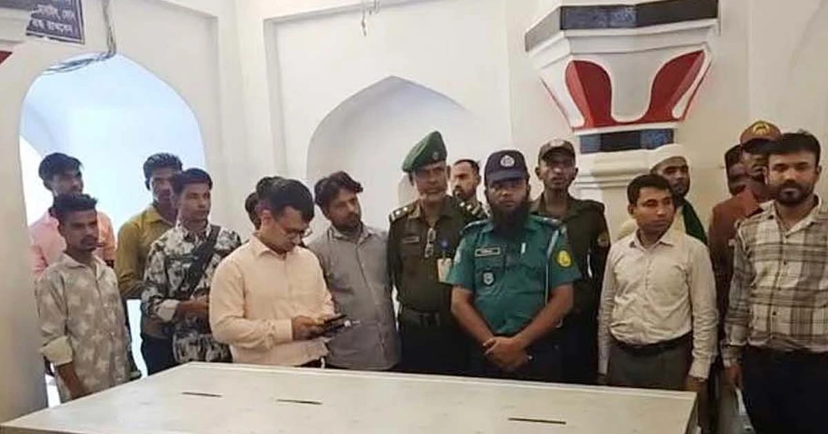 শাহজালাল মাজারে প্রশাসনের দানবাক্স, ক্ষোভে ফুঁসছেন ভক্তরা