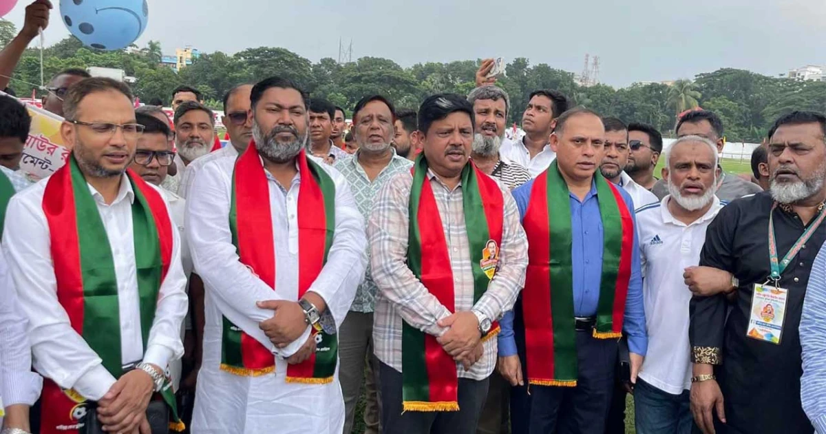 গাজীপুরে জমকালো আয়োজনে শহীদ জিয়াউর রহমান গোল্ডকাপের উদ্বোধন