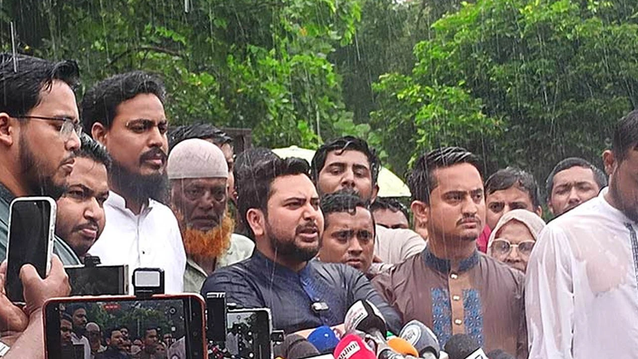 'জুলাই জাদুঘর' খুলে দিতে নাহিদের আল্টিমেটাম