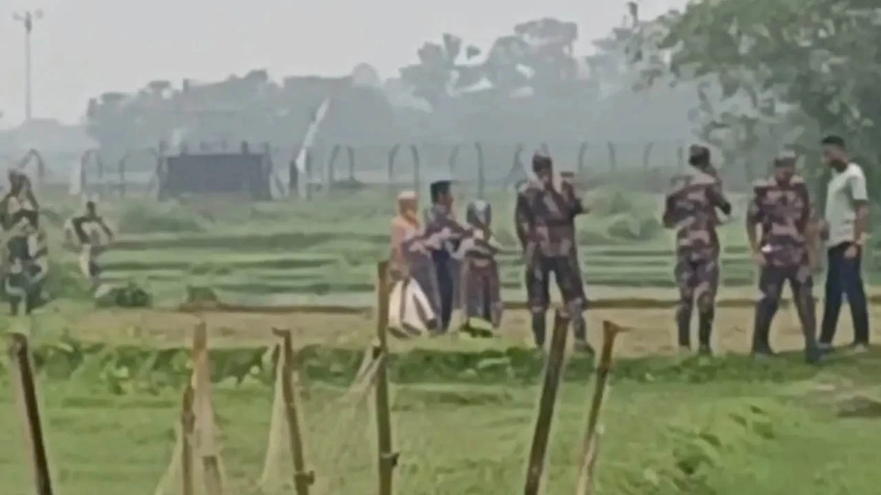 আলো নিভিয়ে পুশইনের চেষ্টা, রুখে দিল গ্রামবাসী-বিজিবি